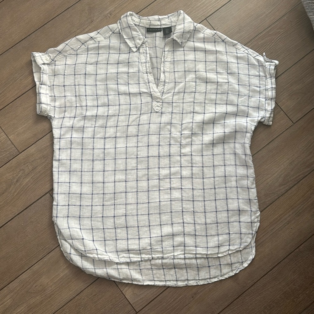 100% Linen Tahari Top